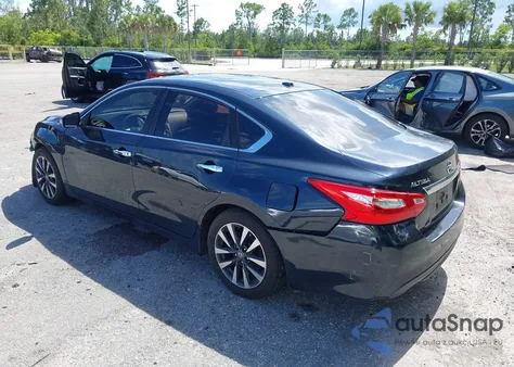 2017 Nissan Altima 2.5 Sl z USA, uszkodzony, nr VIN 1N4AL3AP1HC170246